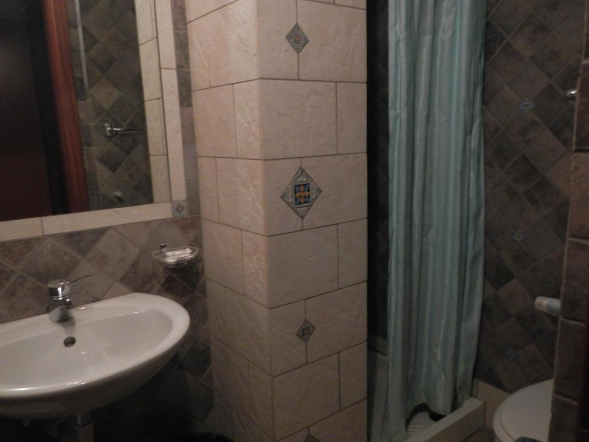 Gianni House Backpackers Hostel Джардіні-Наксос Екстер'єр фото